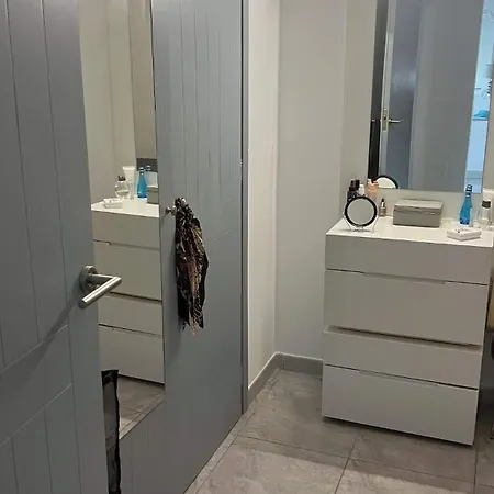 Cristian Sur 46 - Two Bed Apartment