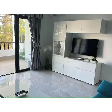 Cristian Sur 46 - Two Bed * Los Cristianos (Tenerife)